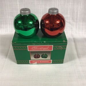 House of Lloyd salt&pepper shaker